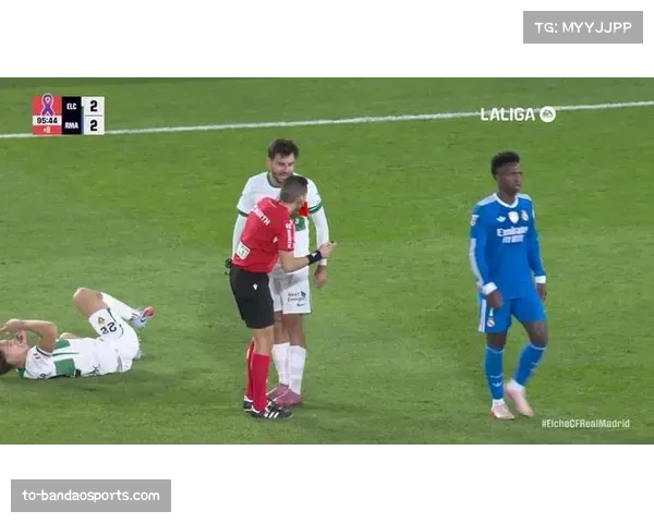 皇马2-2客平埃尔切吞三连平,密集赛程下阵容深度受考验 皇马2-2客平埃尔切吞三连平,密集赛程下阵容深度受考验